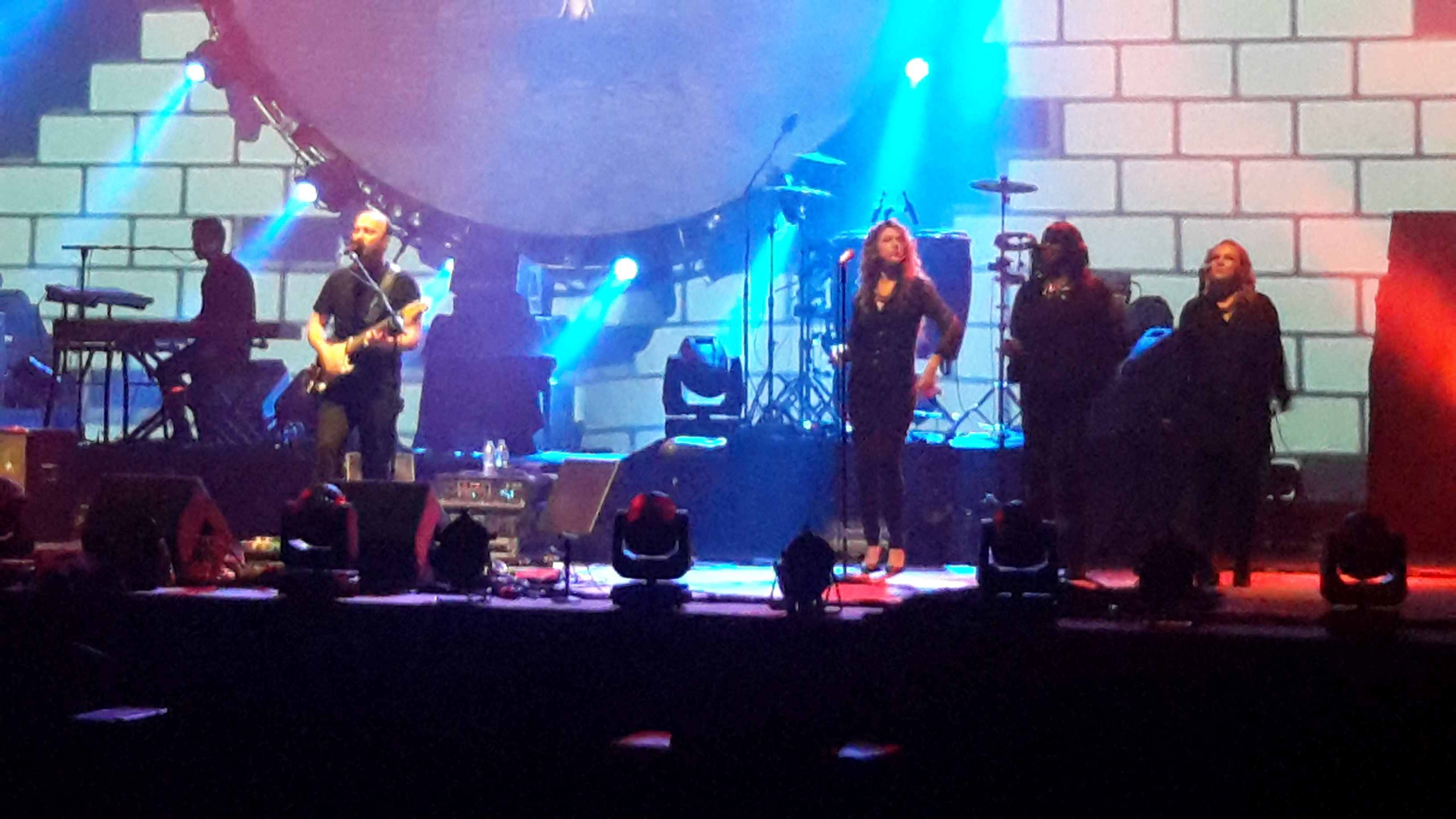 BritFloyd2014-11-25WembleyArenaLondonUK (10).jpg